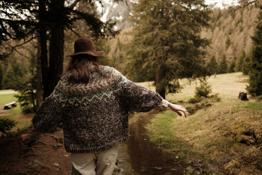 BECTOW CARDIGAN BROWN